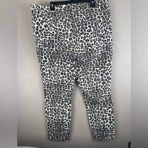 NEW Good American‎ Good Waist Crop Skinny  Edgy Jeans In Snow Leopard